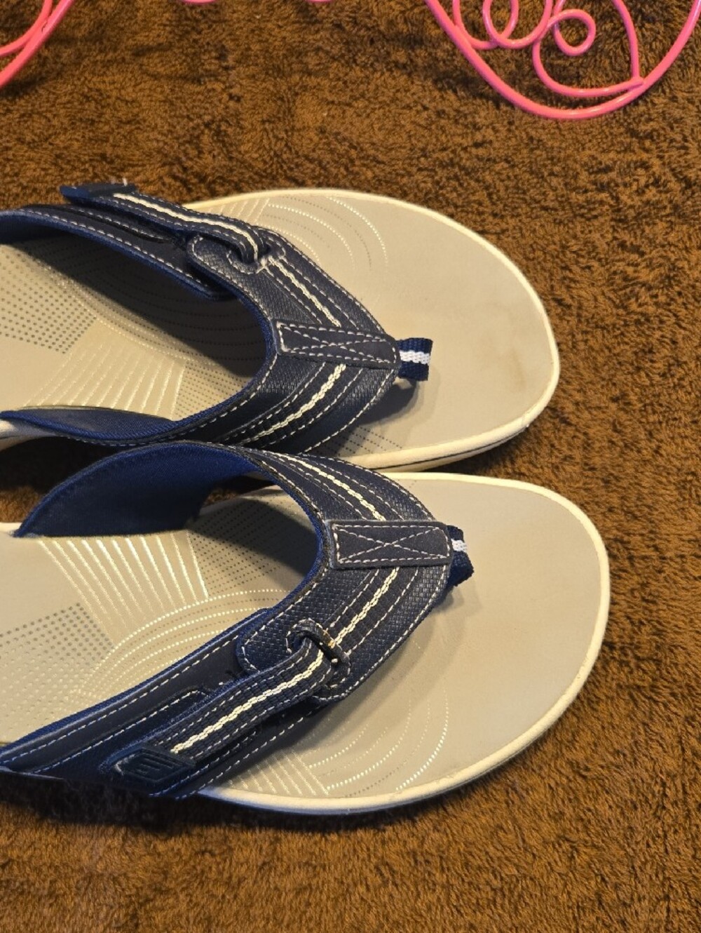 Clarks Navy Blue Comfort Flip Flop Sandals. Sz. 9 - Picture 5 of 5